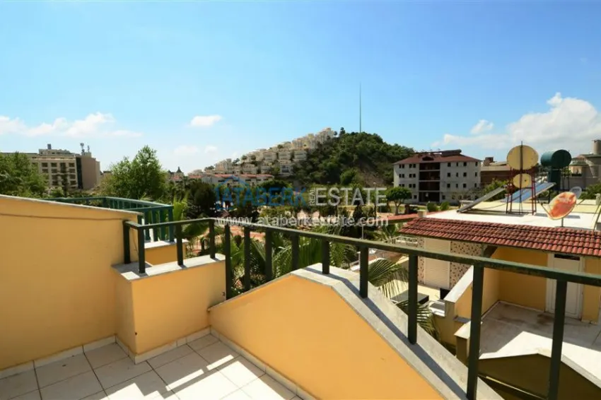 Townhouse near the sea for a cheap price 15 