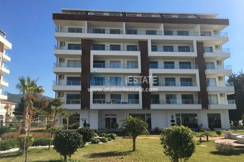 2+1 apartments in a modern complex in Demirtas 5 
