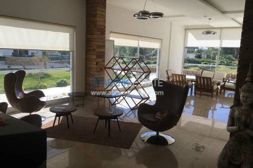 2+1 apartments in a modern complex in Demirtas 17 