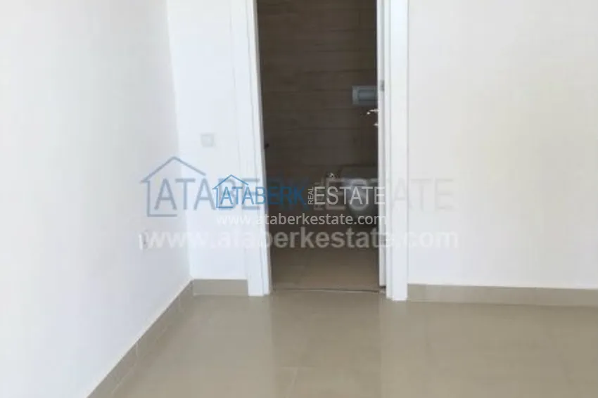 2+1 apartments in a modern complex in Demirtas 21 