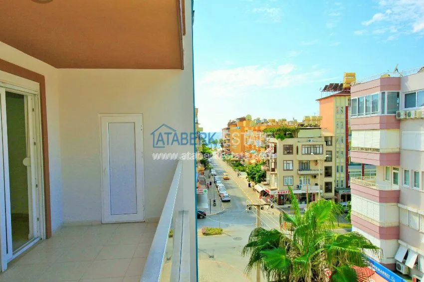 Квартира 1+1 близко к пляжу Клеопатры. 4 