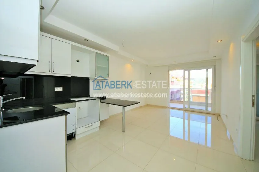 Квартира 1+1 близко к пляжу Клеопатры. 6 