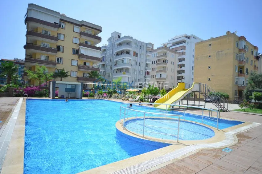 Апартаменты 1+1 в центре района Махмутлар 9 