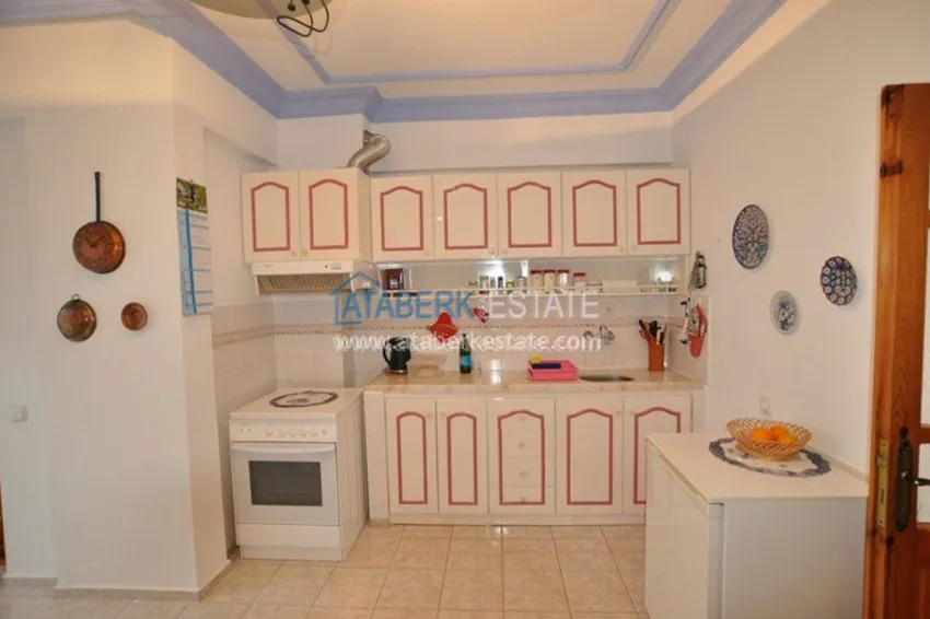 Трехкомнатная квартира на срочной продаже по экономной цене 10 