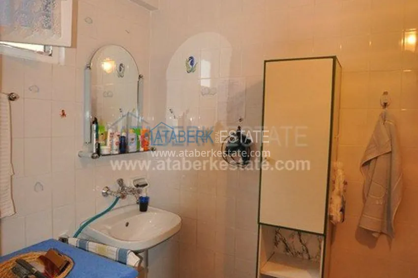 Трехкомнатная квартира на срочной продаже по экономной цене 18 