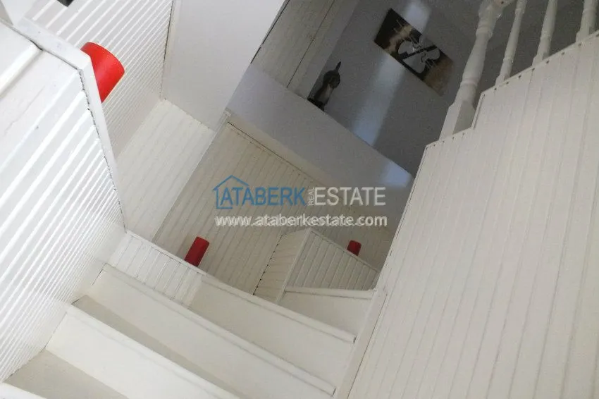 Two-level apartment in Oba  3 