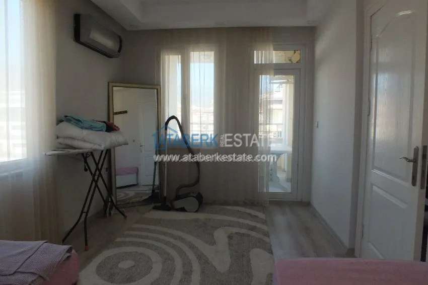 Two-level apartment in Oba  12 