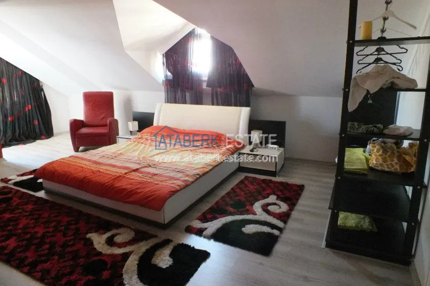 Two-level apartment in Oba  21 