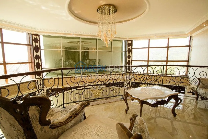 Exclusive mansion with stunning views! 29 