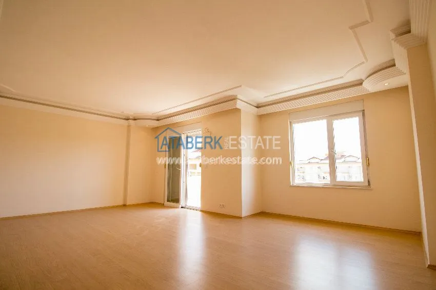 В европейском районе Оба-новом центре Аланьи - отличный пентхаус с прекрасным расположением 24 