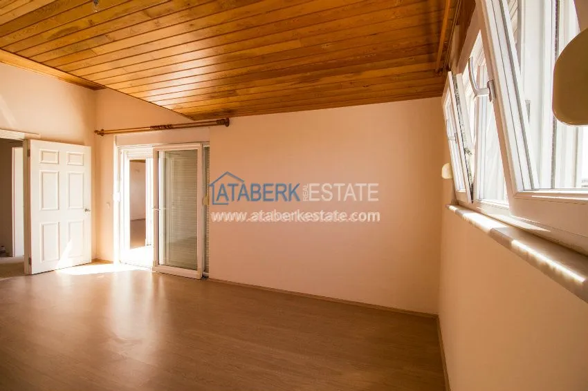 В европейском районе Оба-новом центре Аланьи - отличный пентхаус с прекрасным расположением 34 