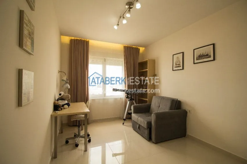 2+1 apartment with sea view 13 