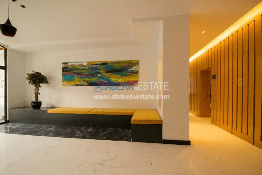 1+1 apartment, located 50 meters from the sea in Oba center 3 