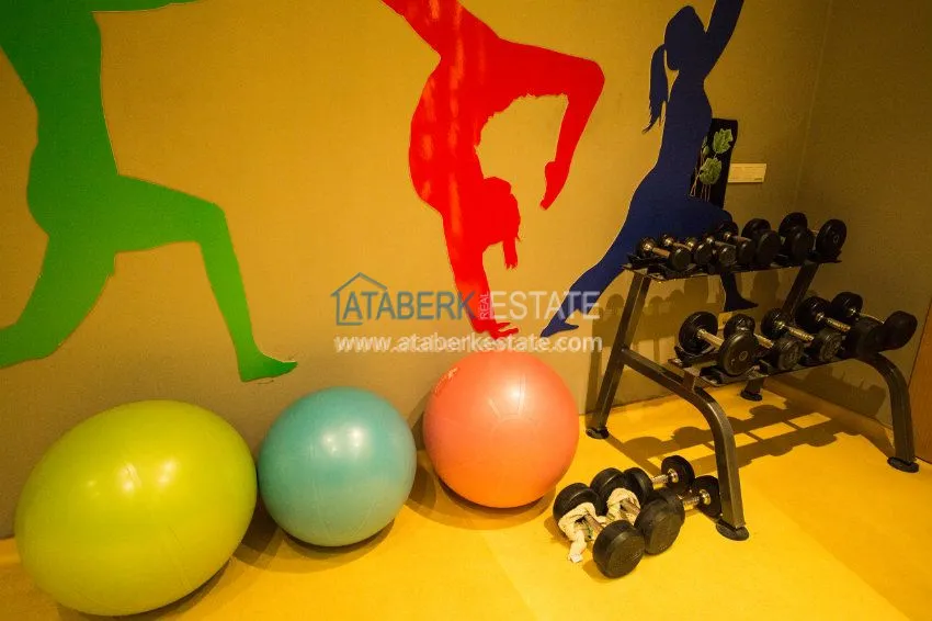 Spacious 1+1 apartment in a new residential complex 35