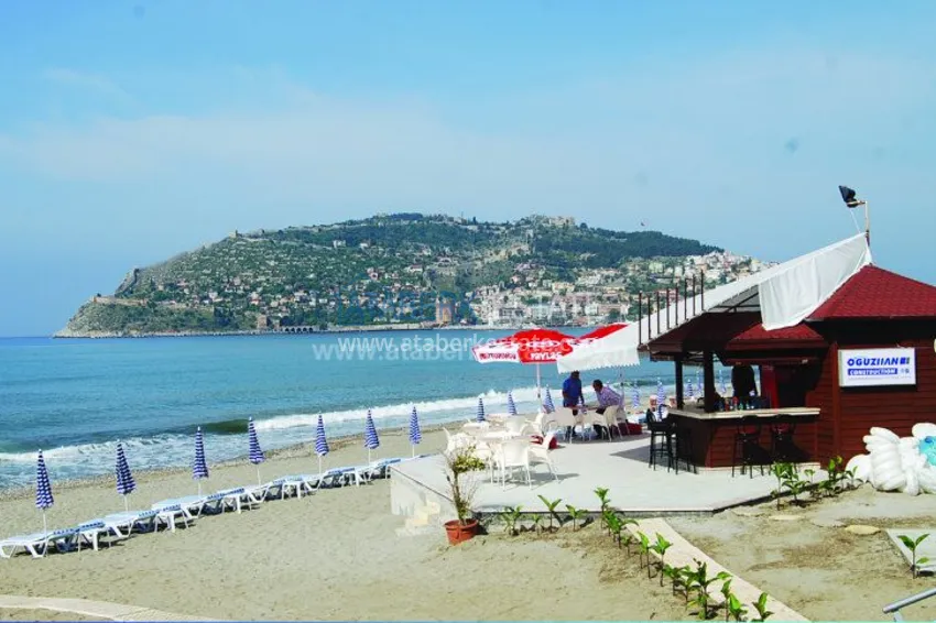 Complex Crystal River in Oba 18 