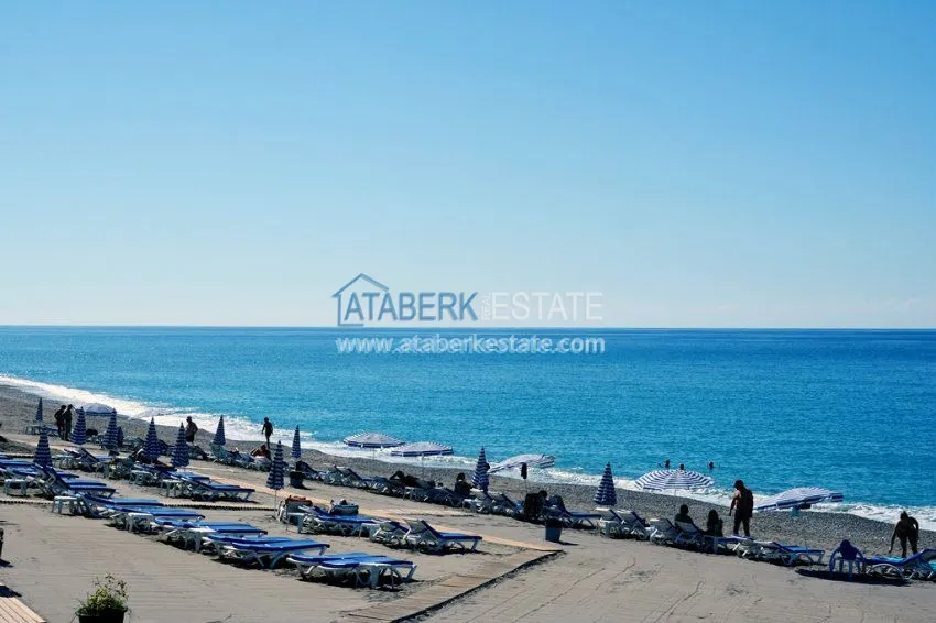 Luxury residential complex in Tosmur, located just 200 meters from the sea, at the best prices! 55 