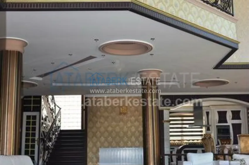 Exclusive mansion with stunning views! 37 