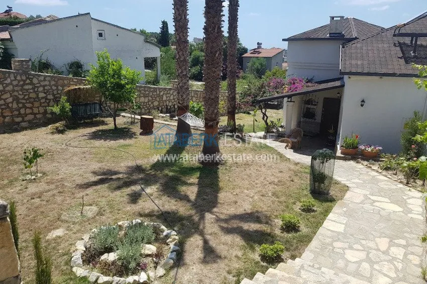 Furnished villa with land plot and equipment waiting for its owner! 13 