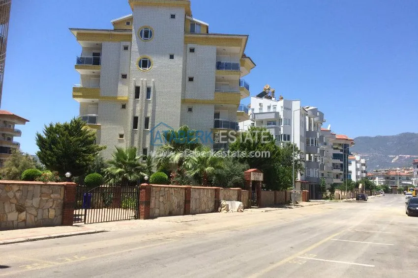 Меблированные апартаменты с двумя спальнями в районе Оба. 10 