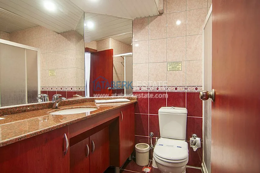 Популярный отель в самом центре Алании 20 