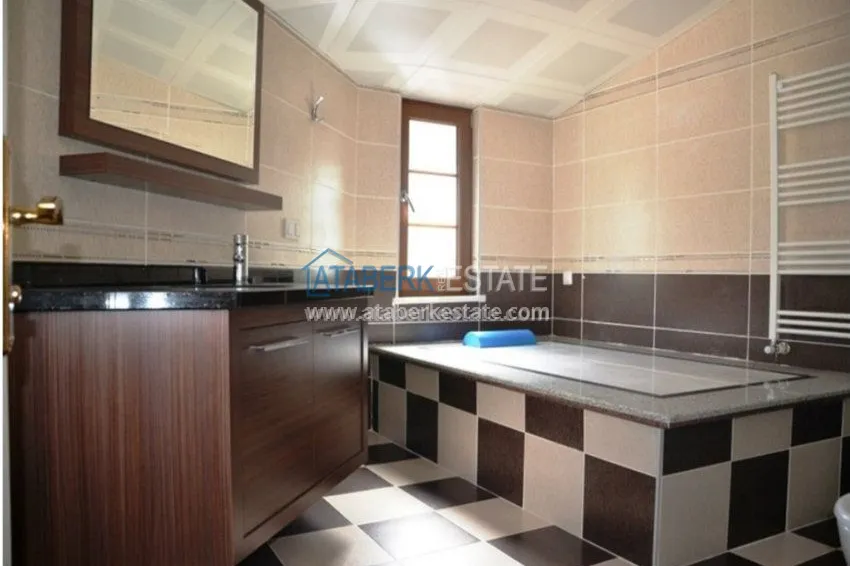 Exclusive mansion with stunning views! 41 