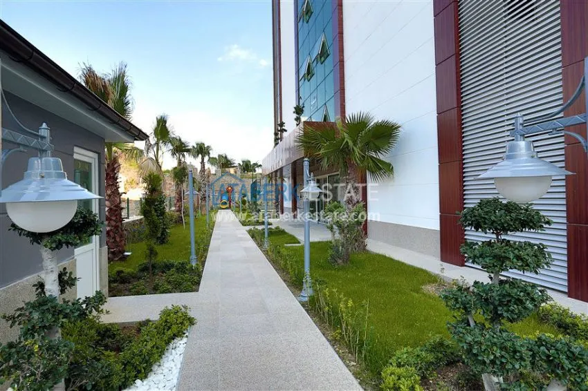 Apartments in a modern complex in the Tosmur area. 8 