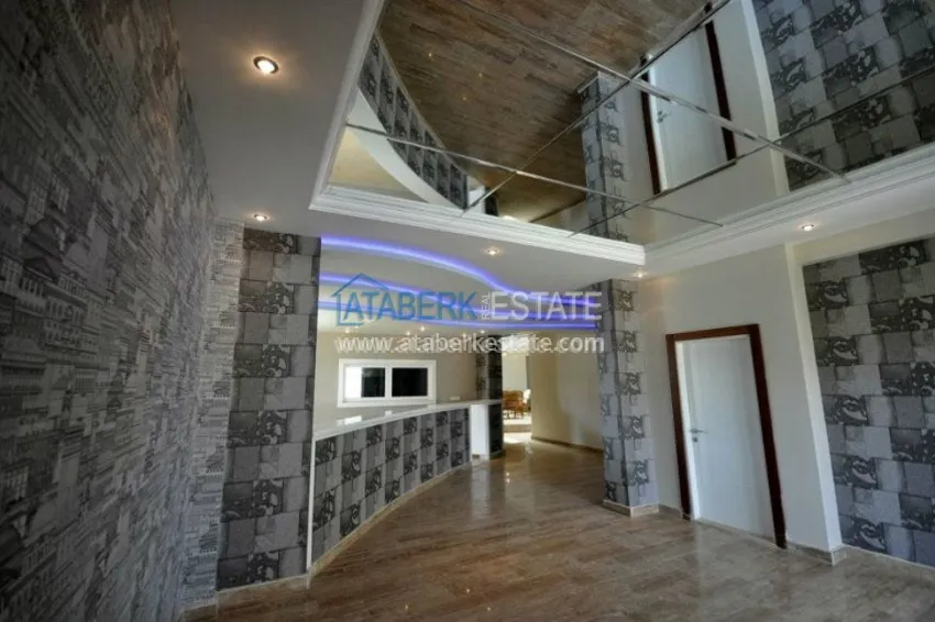 Penthouse for a good price 33 