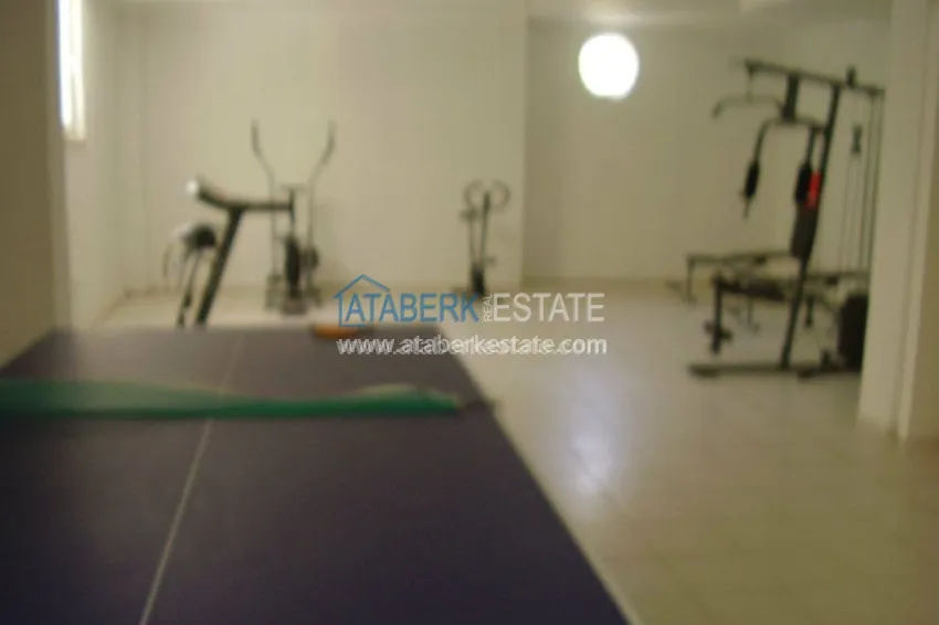 One bedroom apartment with excellent location for the urgent sale! 7 