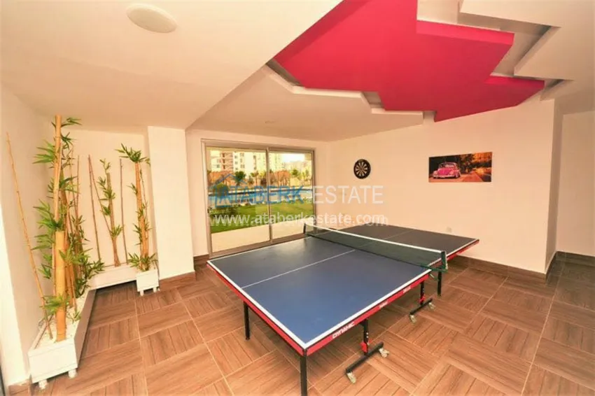 В новом комплексе просторная квартира с двумя спальнями. 21 