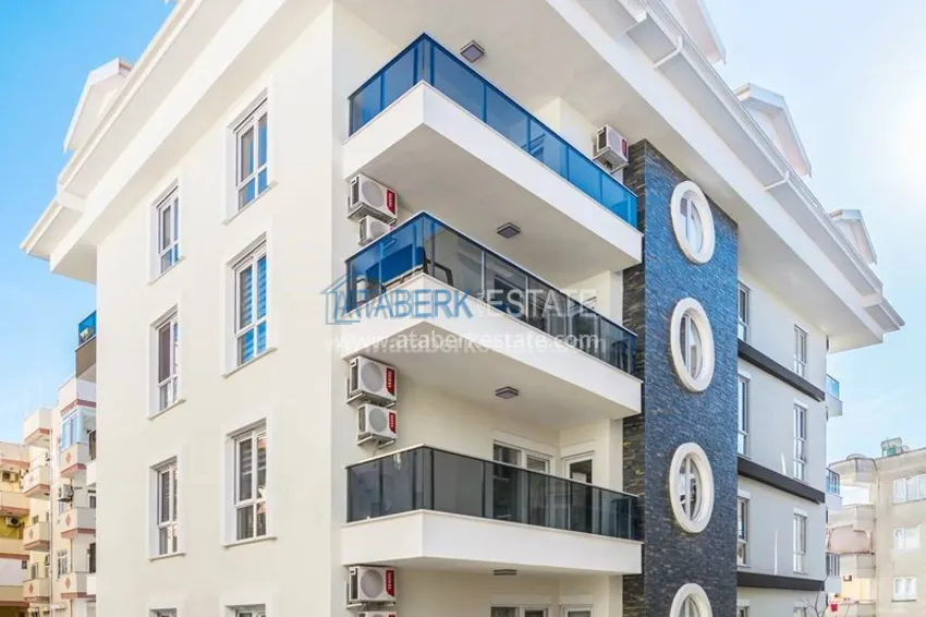 Cozy two-roomed apartment with furniture in the center of Alanya 1 