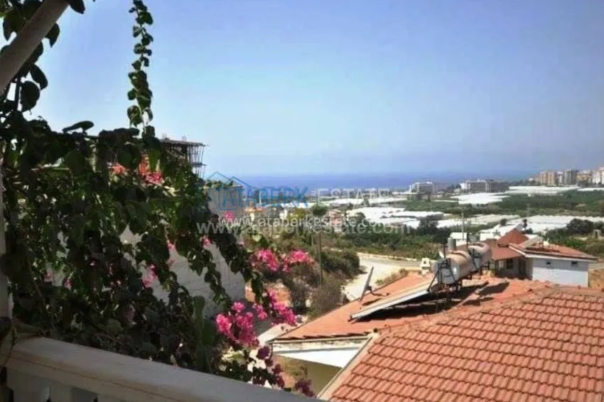 Charming villa at a low price! 10 