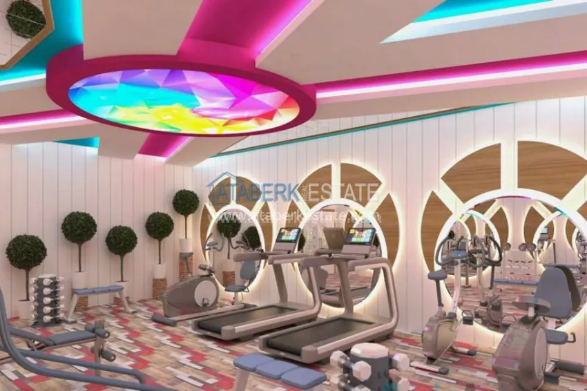 Четырехкомнатная квартира с отдельной кухней в европейском районе Оба 13 