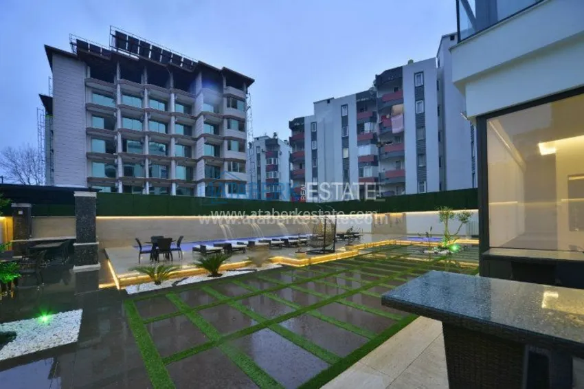 1+1 apartment, located 50 meters from the sea in Oba center 1 