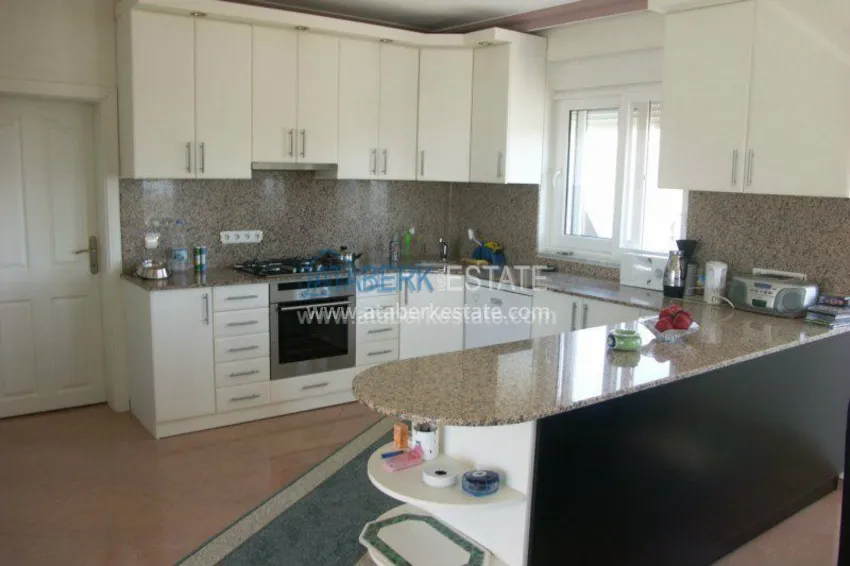 Вилла с личным бассейном и садом в Махмутларе 24 