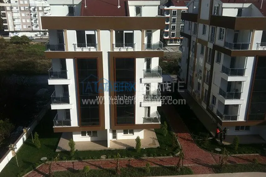 One bedroom apartment in a new complex in Konyaalti 20 