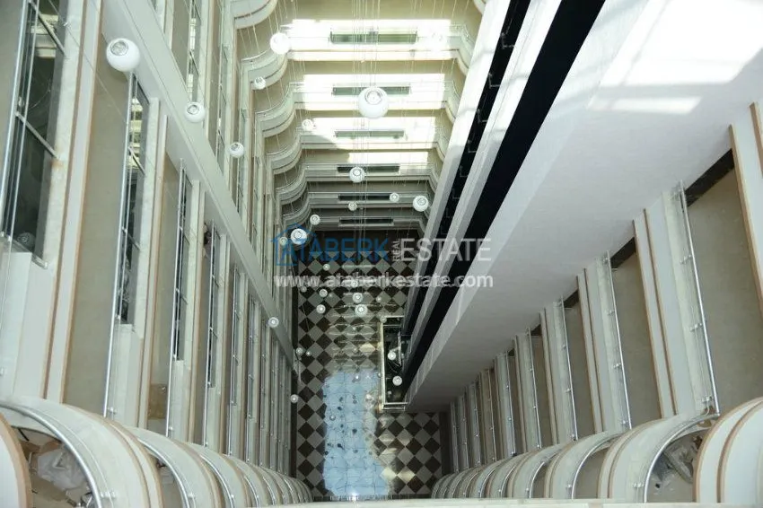 2+1 apartment in a complex with the developed infrastructure in Mahmutlar 3 