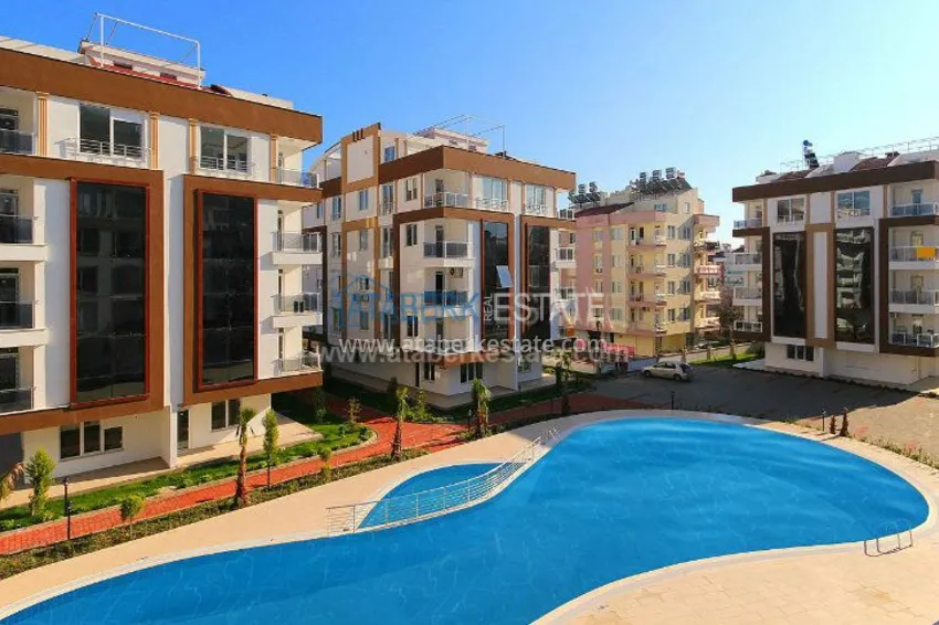 One bedroom apartment in a new complex in Konyaalti 27 
