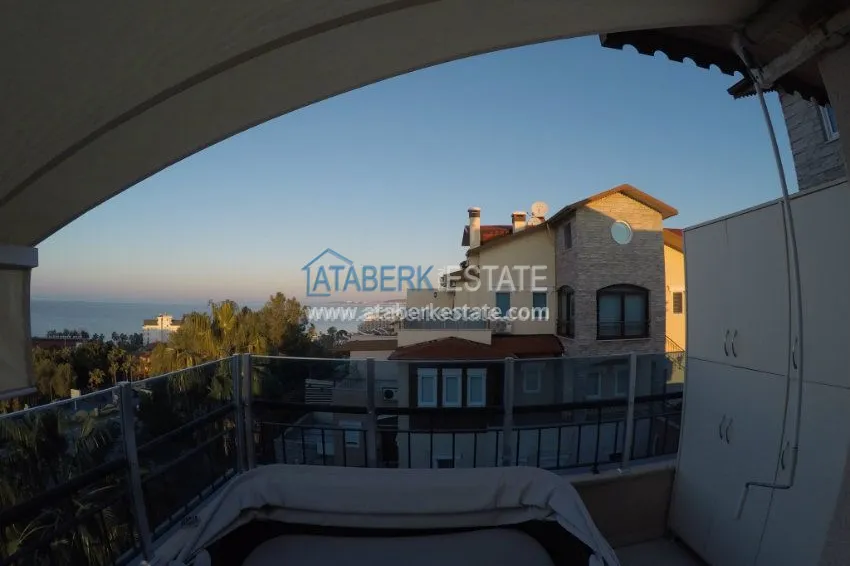 Luxury penthouse in an elite complex 14 