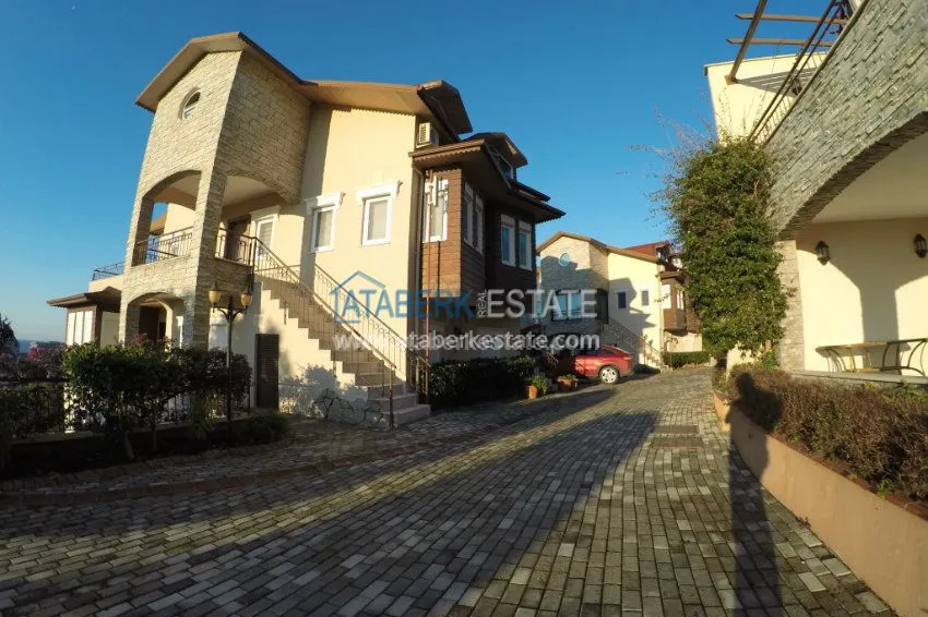 Luxury penthouse in an elite complex 24 