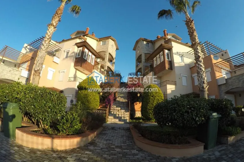 Luxury penthouse in an elite complex 25 