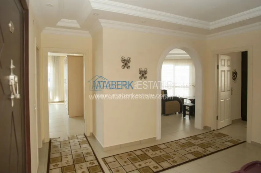 Комфортная квартира с мебелью в 100 метрах от моря. 4 