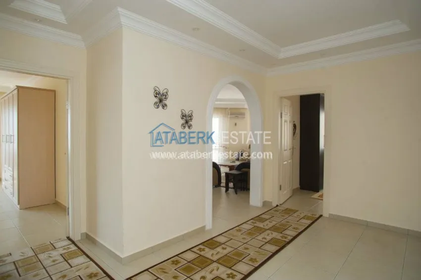 Комфортная квартира с мебелью в 100 метрах от моря. 5 