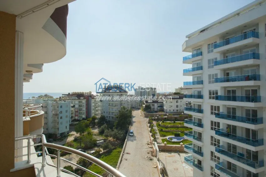 Комфортная квартира с мебелью в 100 метрах от моря. 9 