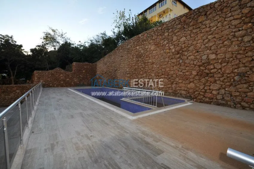 Small new complex in Kestel 19 