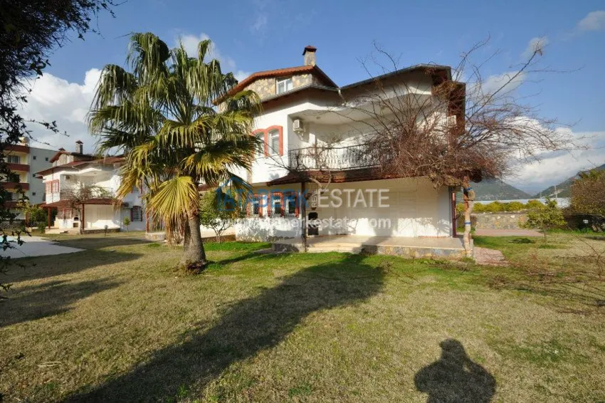 Вилла в очаровательном месте, рядом с рекой Дим Чай 1 