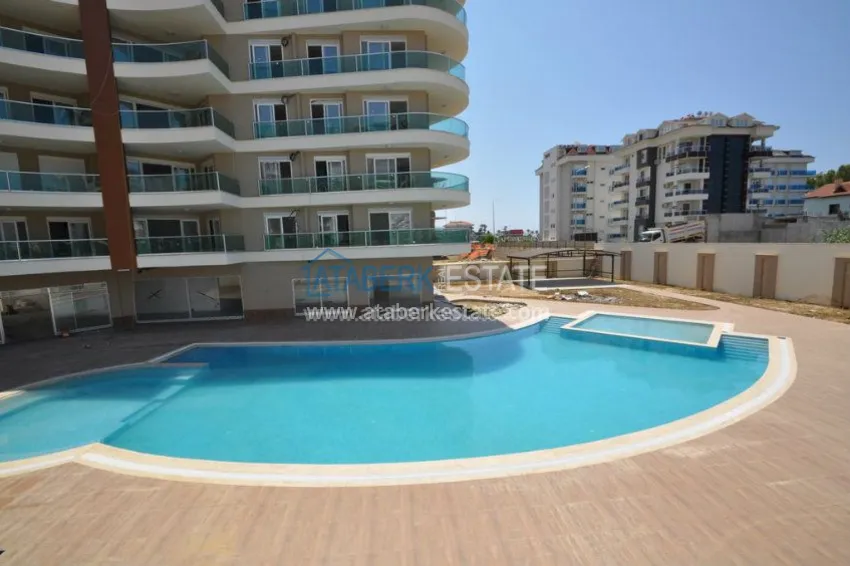 Новый комплекс с качественной отделкой и интересным дизайном в Кестеле 6