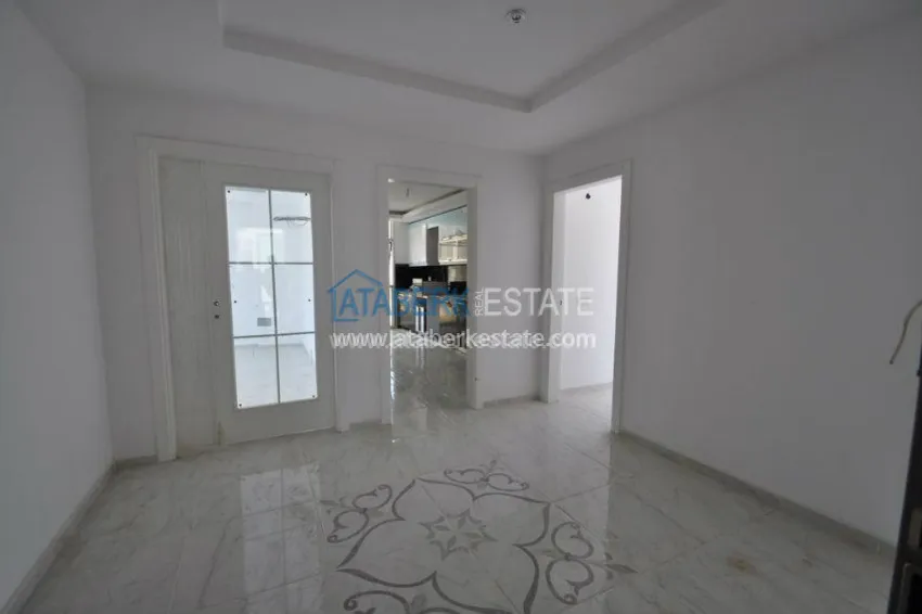 Новый комплекс с качественной отделкой и интересным дизайном в Кестеле 13