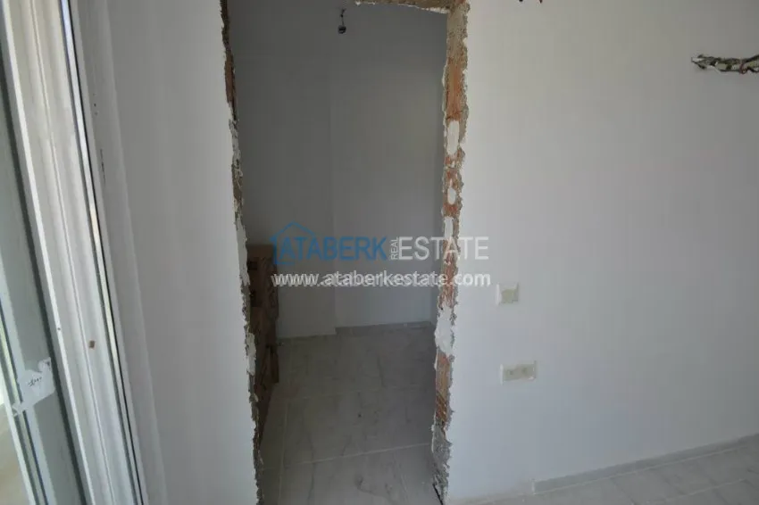 Новый комплекс с качественной отделкой и интересным дизайном в Кестеле 37