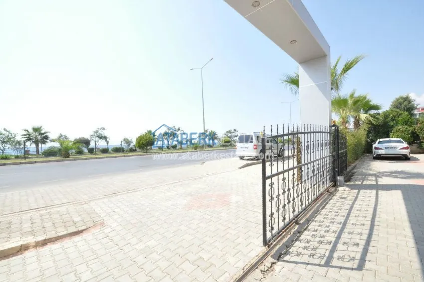 Квартира- дублекс на первой линии от моря 18 