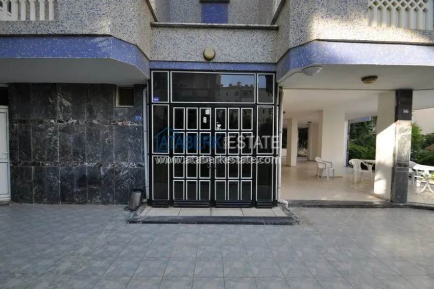 Квартира- дублекс на первой линии от моря 25 